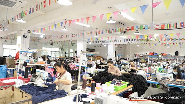 Verified China supplier - Guangzhou Phoenix Clothing Limited Company