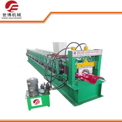 China Blatt-Ridge-Kappen-Rolle 4KW 380V, die Maschine, Gossen-Rolle bildet Maschine bildet  zu verkaufen