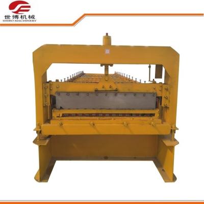 China Botou Single Laye Color Steel Trapezoidal Sheet Roll Forming Machine for sale