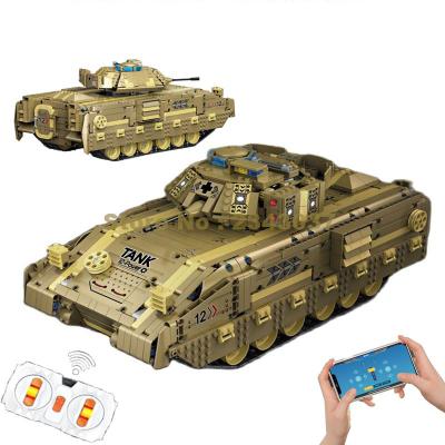 China DIY TOY 86001 Technic APP Remote Control Car M2A2 TANK 1763+pcs/set Building Block Bricks For Kids Christmas Gifts for sale