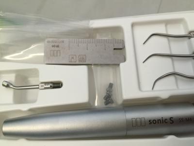 China Clinic Air Dental Ultrasonic Scaler Slideproof Confortable To Hold for sale