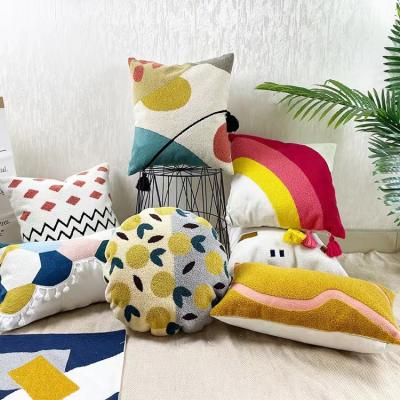 China Modern simple line new chain embroidery towel embroidery anti-pilling pillow cushion cover Spring&summer towel embroidery pillow case for sale