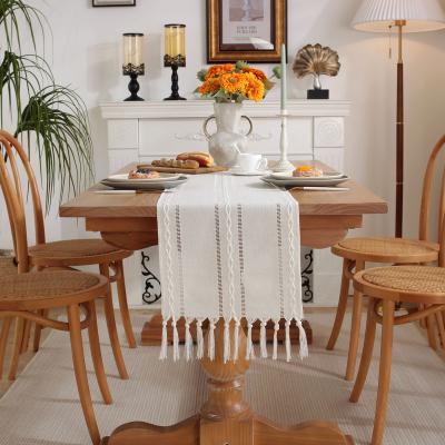 China 100% Polyester Jacquard Tassels Table Runner America Style Natural Handmade Hollow-cut Design Table Runner for sale