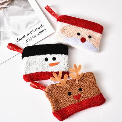 China 2021 New Trend Fashion Cartoon Anti-theft Christmas Square Zipper Knitted Bag Christmas Mini Small Coin Clips Key Chain Wholesale for sale