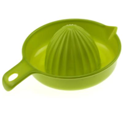 China Environmentally Sustainable Hand Made Plastic Ps Orange & Fruit& Lemon Juice Squeezer for sale