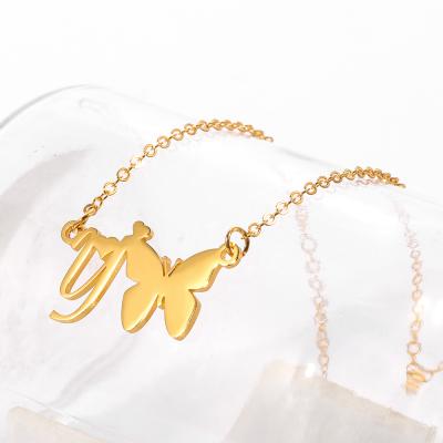 China TRENDY Sweet A-Z 26 Initial Letters Butterfly Necklace Women Charm Jewelry Stainless Steel Gold Chain Butterfly Pendant Necklace for sale