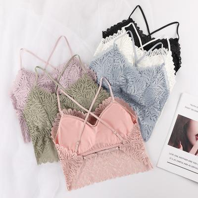 China Hot selling methods girl beauty back multiple anti-shrink camisole wireless chest wrap wearing lift up bra tank lace tube top bra for sale