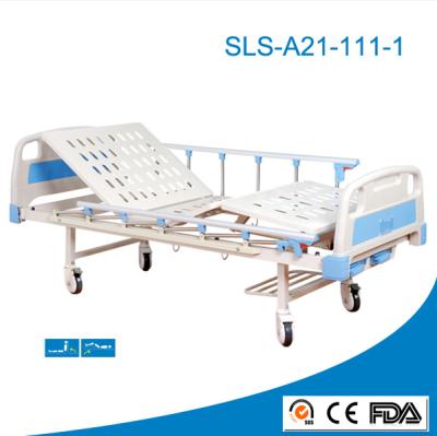 China 2 Rocker Manual Hospital Bed CE IOS Approved Manual Hospital Furniture Bed For Patient for sale