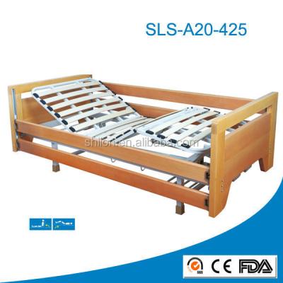 China Foldable European Style 2 Functions Foldable Home Care Bed For Elderly for sale