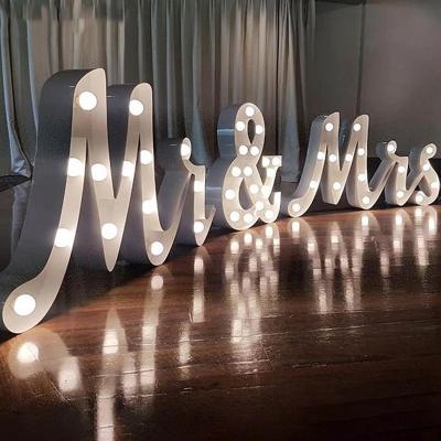 China Waterproof LED Modules Shapes to Custom 3ft 4ft Giant Big Number Marquee Light Letters Wedding Decoration Electronic Signs for sale