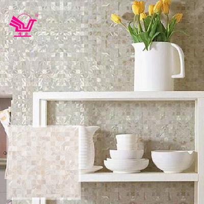 China Modern colorful white backsplash shell mosaic tile seashell background pearl mosaic for sale