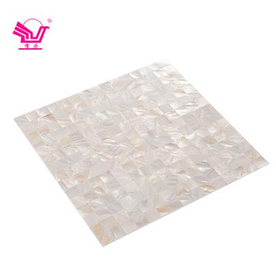 China Modern Pearly Cubic Design Shell Mosaic For Bathroom Backsplash White Shower Mosaic for sale