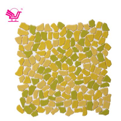 China Modern bathroom wall tiles adjust waterproof irregular ceramic mosaic backsplash yellow green mixed tile for sale