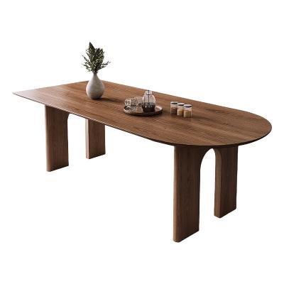 China Muebles para el hogar nórdicos modernos Mesa de comedor rectangular de madera maciza con nuez en venta