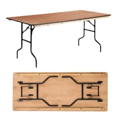 China Estilo industrial Mesa de comedor de restaurante de madera de hierro Mesa de comedor plegable de madera personalizada para las necesidades del mercado de muebles para el hogar en venta