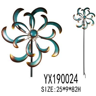 China Artificial Outdoor Kinetic Wind Spinner Iron Windmill Stake for sale