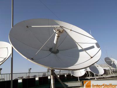 Chine l'antenne de station terrestre de bande de 3.0m C/la communication et liaison montante par satellites postent le plat à vendre