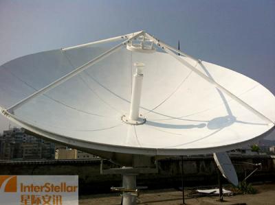 China el plato de la antena de satélite de la banda de los 2.4m C Uplink la antena de la comunicación por satélite de la estación en venta