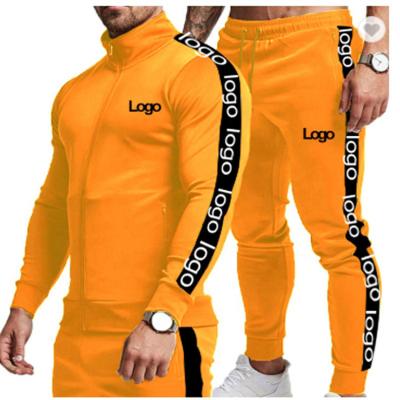 China Custom 2 Piece Mens Sport Suits Plain Jogging Sweatsuit Fitted Breathable Sweatsuit for sale