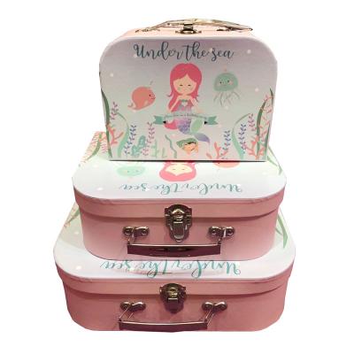 China Recyclable Popular Wedding Favor Paper Suitcase Baby Gift Packaging Box Decorative Suitcase Shaped Gift Cardboard Suitcase for sale