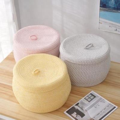 China Household Bathroom Laundry Sustainable Clothes Woven Storage Organizer Blanket Makeup Cotton Rope Storage Basket With Cover for sale