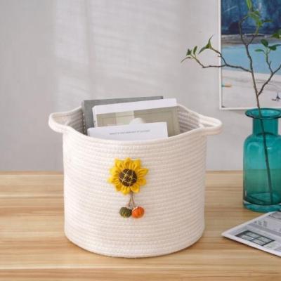 China Sustainable Home Rope Woven Organization Desk Magazine Organizer Cotton Storage And Storage Basket for sale