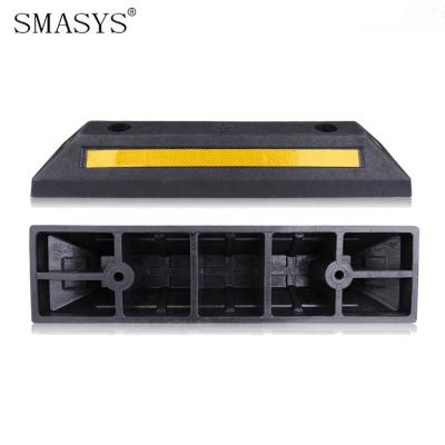 China Highway Traffic Safety SMASYS Traffic Barriers Stripes Roadblock Car Parking Car Wheel Yellow Rubber Stopper for sale