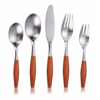 China Food Grade Western Round Handle Flatware Set Stainless Steel Flatware Knife Fork Spoon for sale