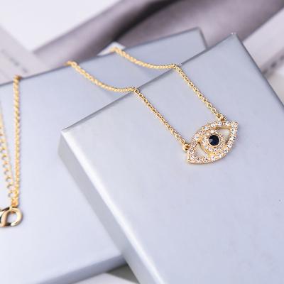 China Cute Girls Fashion Accessories Neck Metal Crystal Eye Pendant Necklace Scarf for sale