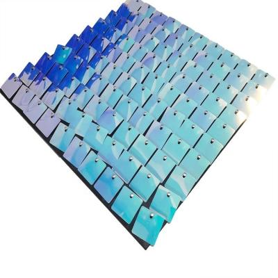 China Outdoor Event 2022 Golden Event 3D Wall Square Decoration 3D Sequin Flash Moving Round 4D Wall Panel Sequin Background Custom Logo for sale