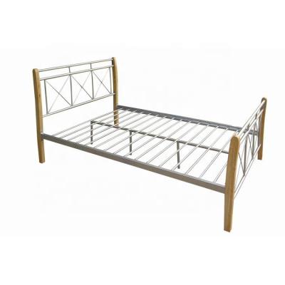 China Modern Double Size 140x190 Cm Metal Double Bed Frame With Wooden Metal Slats Legs for sale