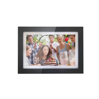 China 10 inch wifi smart wooden photo frames lcd touch screen monitor support download and paly photo and videos with wifi for sale