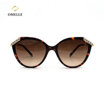 China Portable Fashion OMELLE Sunglasses And Fashion Gradient Sun Glass Women Sunglasses For Men for sale