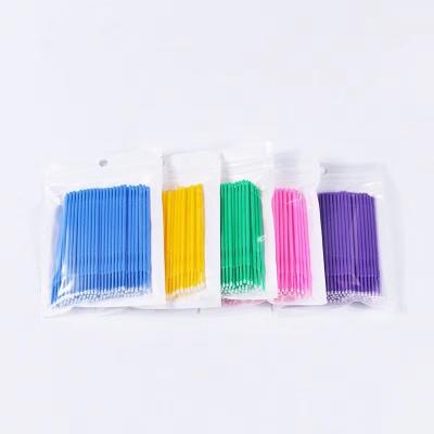 China Flocking And Plastic Rod 100 Pcs / Bag Multicolor Small Head Disposable Makeup Cotton Swabs for sale