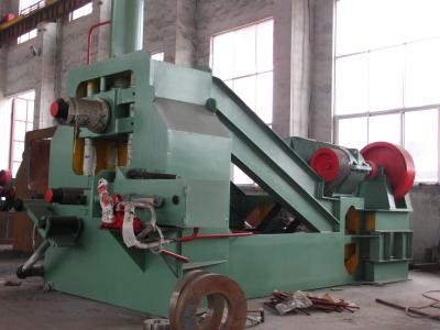 Chine Anneau QF1000 de petite taille formant la machine, anneau en acier vert faisant la machine à vendre