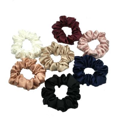 China Shinny Women's Hair Decoration 3.5 Cm Wide Silk Hair Scrunchies 22 Mm 100% Pure Silk Satin Hair Tie for sale