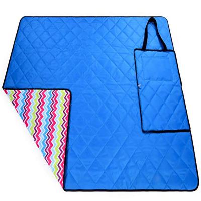 China Picnic & Camping Portable Print Waterproof Outdoor Fold Up Picnic Blanket Target With Pocket for sale