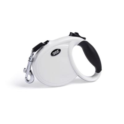 China Retractable Dog Leash Sustainable Hold Up To 10kg Mini Size Hands Free for sale