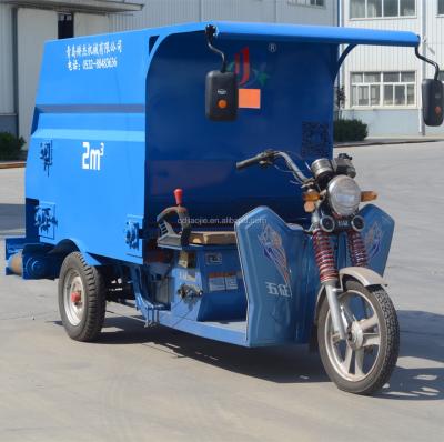 China Electric Cow Goat Drivers Farm Equipment At High Efficiency Low Cost 2cbm for sale