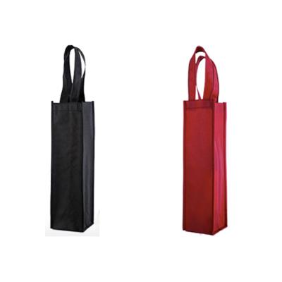 China Wine Paper Bags Latest Arrival Attractive Reusable Wine Bag Single Handled Style Bottle Wine Bag for sale