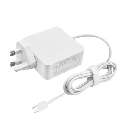 China Hot Selling LAPTOP 61W USB-C Type-C Power Adapter For Apple Laptop With UK Plug for sale