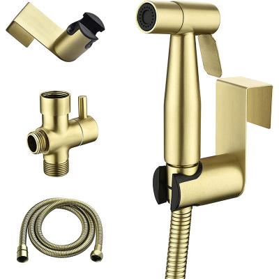 China Modern Gold 304 Stainless Steel Toilet Mate Spray Gun Seal Swept Gold Woman Fart Seal Toilet Spray Gun Set for sale