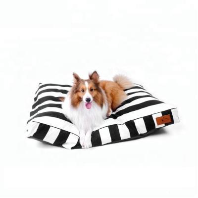 China Viable Fresh Style Large Dog Mattress Pet Bed Nest Dogs Cushion Comfortable Sofa Bed for sale