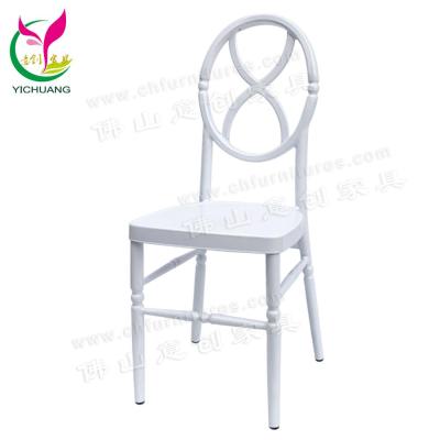 China Cheap Hotel Chair Hotel Furniture, White Metal Aluminum Chiavari Banquet Chair Stackable With Removable Cushion for sale