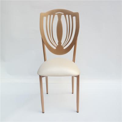 China Cheap Yichuang factory price gold furniture indoor metal chair hotel event white banquet indoor metal frame dining chair outdoor wedding chairs for sale