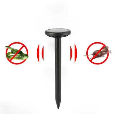 China Ultrasonic Viable Hot Sale Solar Powered Mole Snake Mole Repellent Solar Reflector for sale