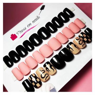 China Easy Wear Artificial Nails Strong Short Press On Nails 2021 Bulk for sale