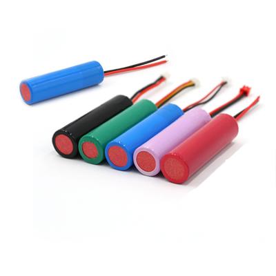 China Toys 18650 Rechargeable 3.7v 2200mAh 18650 Lithium Ion Battery Packs for sale