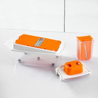 China Sustainable Multifunctional Plastic Vegetable Slicer With Container for sale