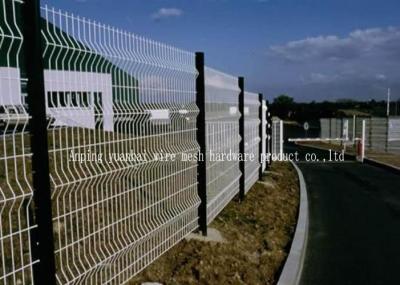 China Beautiful Triangle Bending Garden Mesh Fencing Dirickx Axis Anti Corrosion for sale